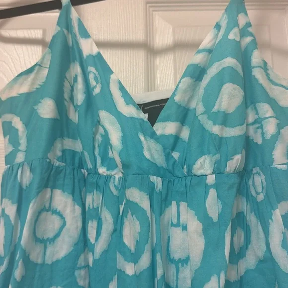 Dress (inc) - Picture 9 of 10